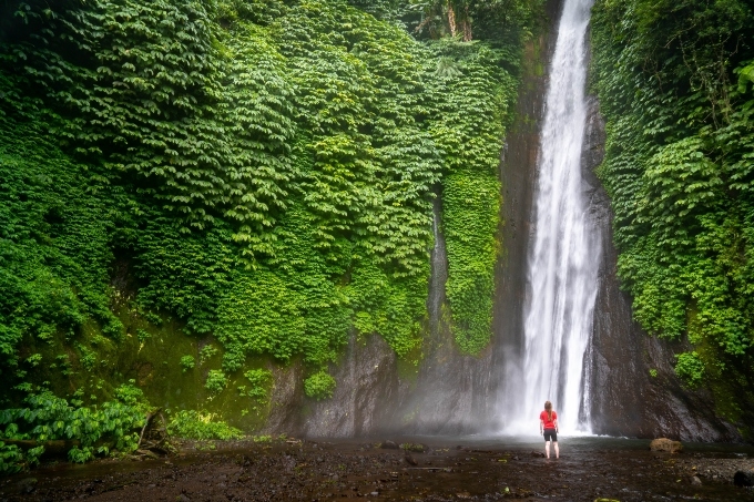 Picture of a waterfall in Bali