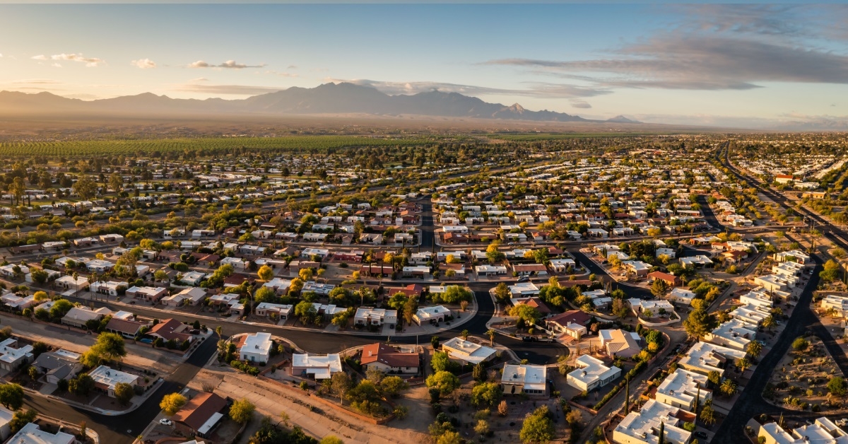 green valley arizona with mountains