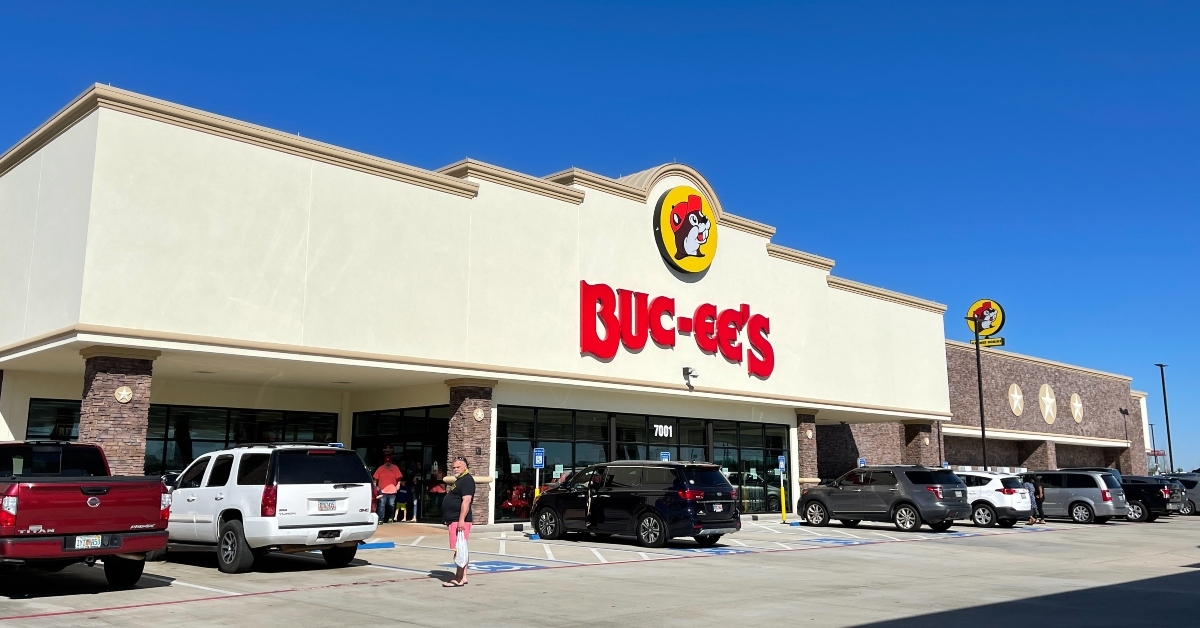 fast food restaurant