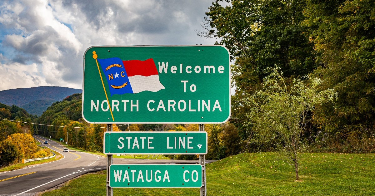 north carolina state entrage sign board.