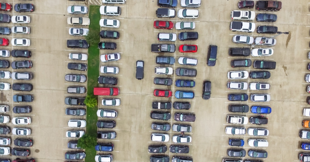 crowded outdoor car parking in houston