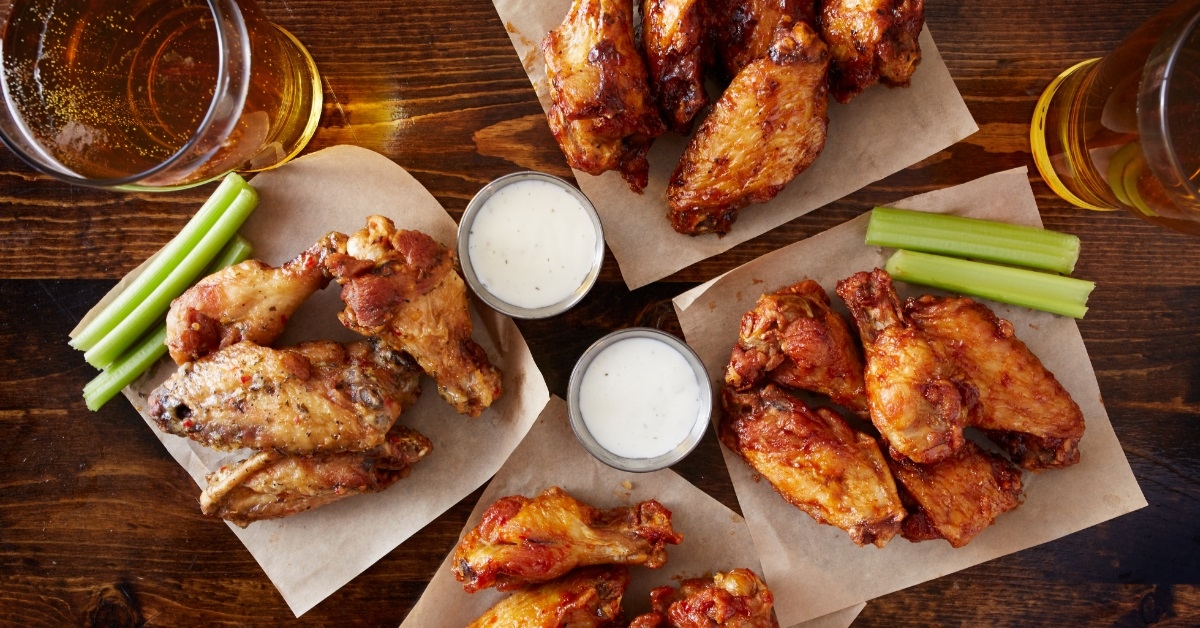 chicken wings with ranch dressing