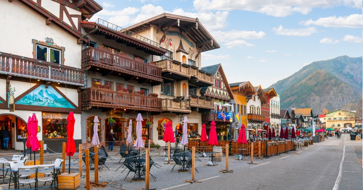 beautiful bavarian themed village of leavenworth