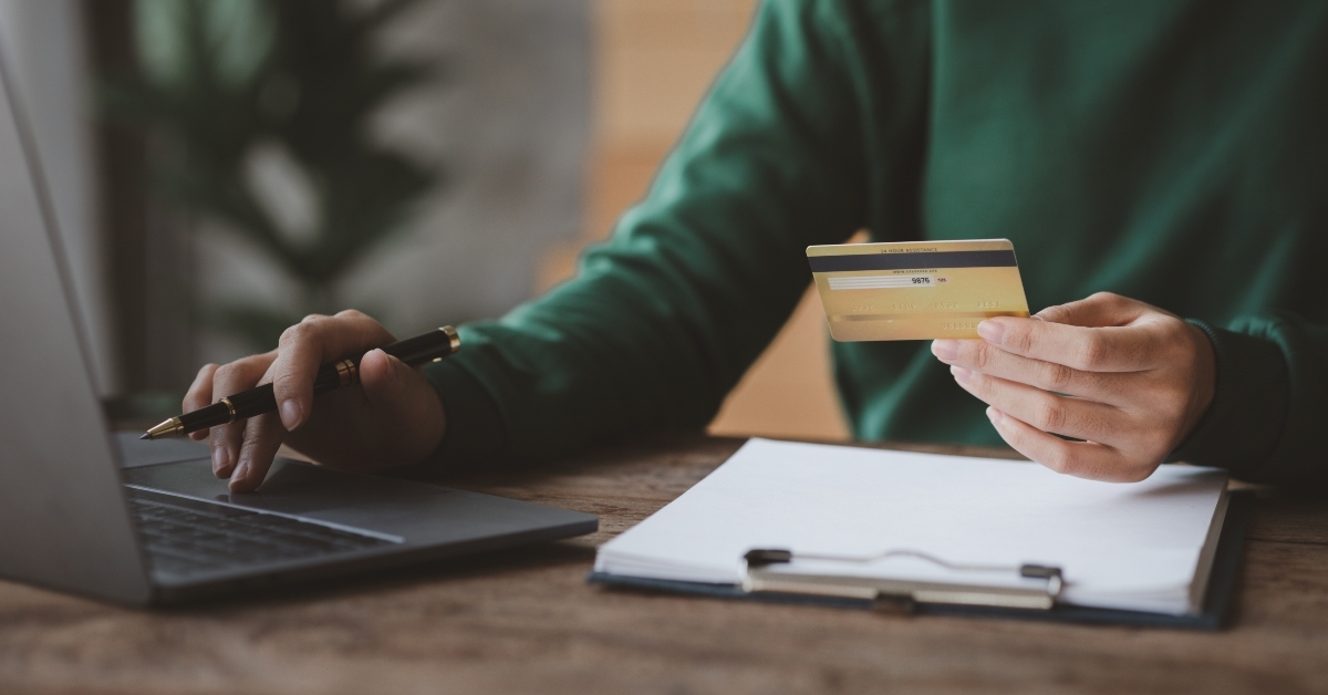 make payments via credit card