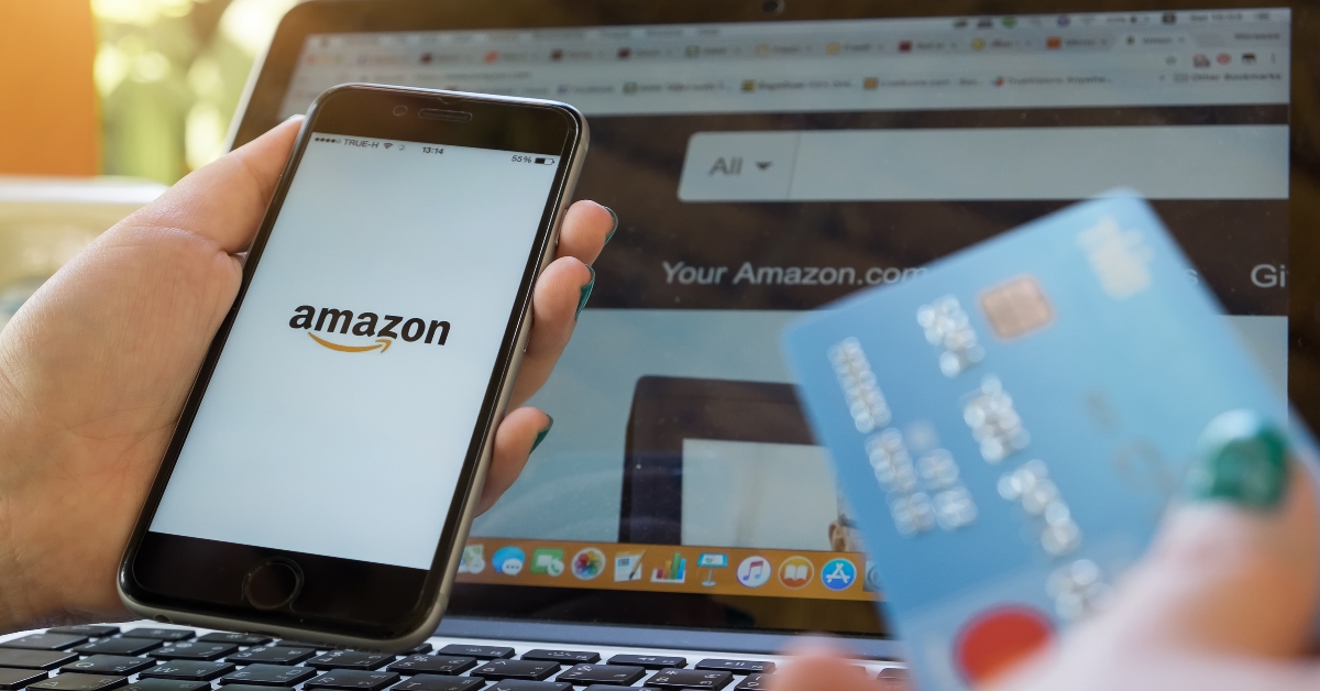 iphone 6s showing amazon logo