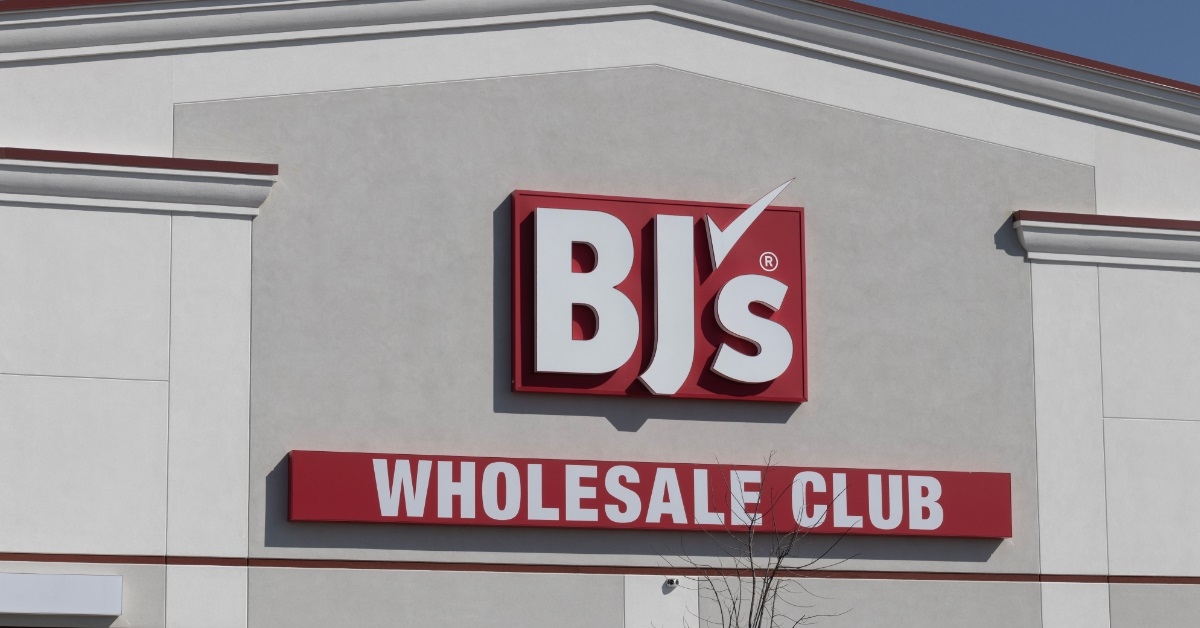 outside of bj's wholesale club store