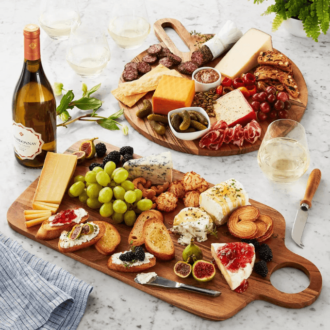 acacia wood charcuterie boards