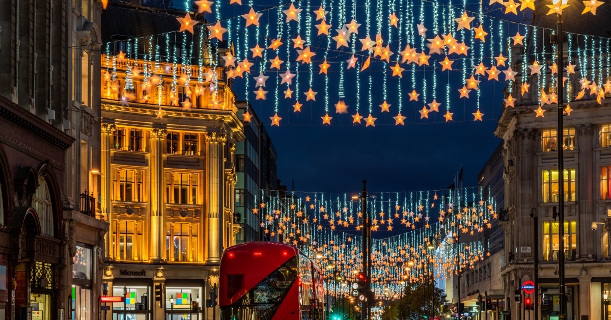 oxford street decorated for christmas