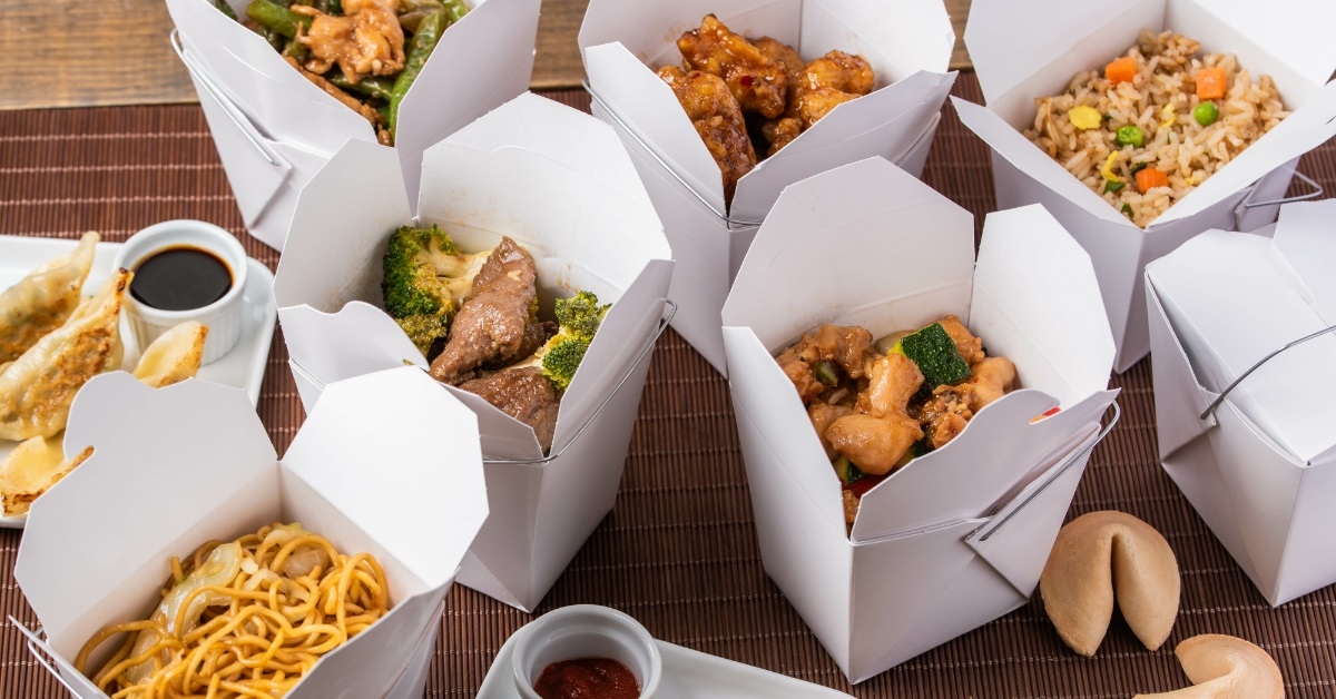 chinese dishes in takeaway boxes