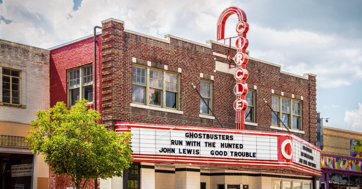 oldest movie theatre