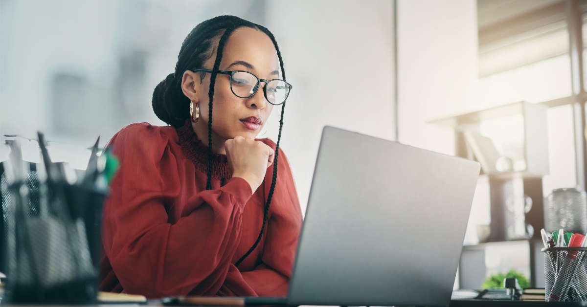 african american business woman using laptop