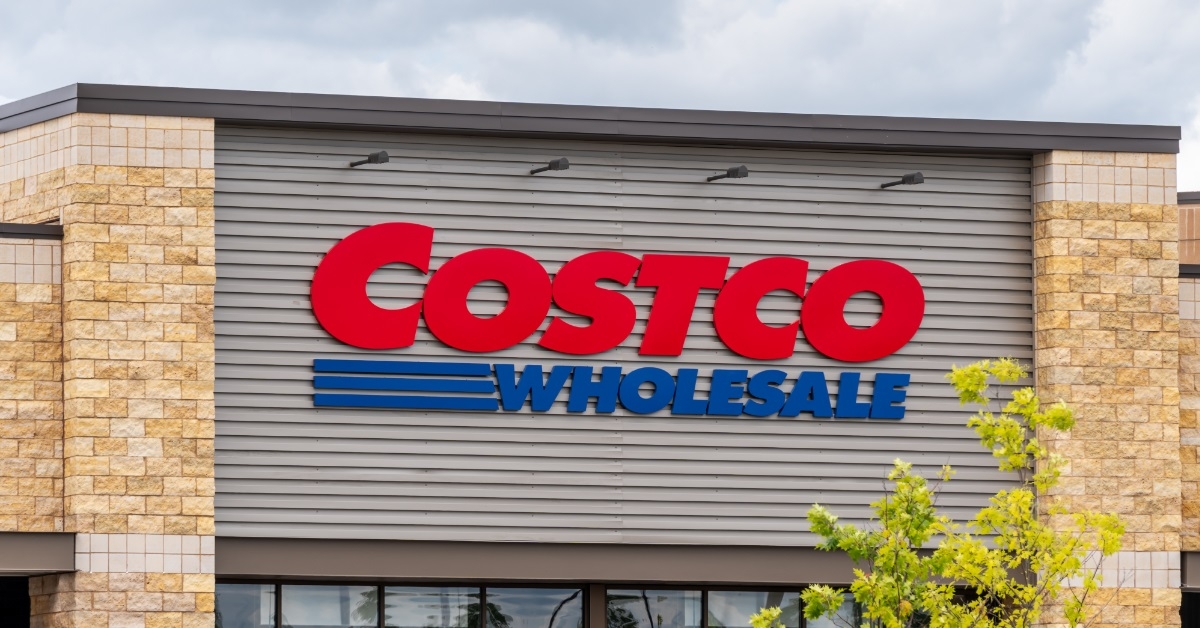costco wholesale store logo outside store