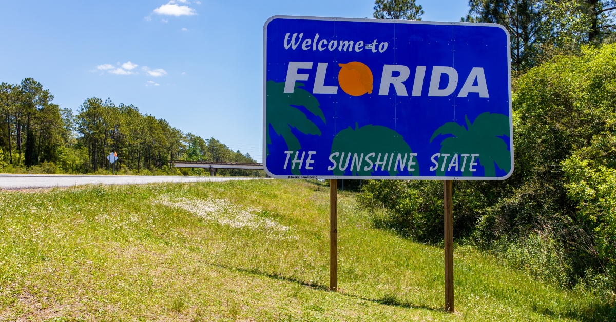 welcome to florida state sign
