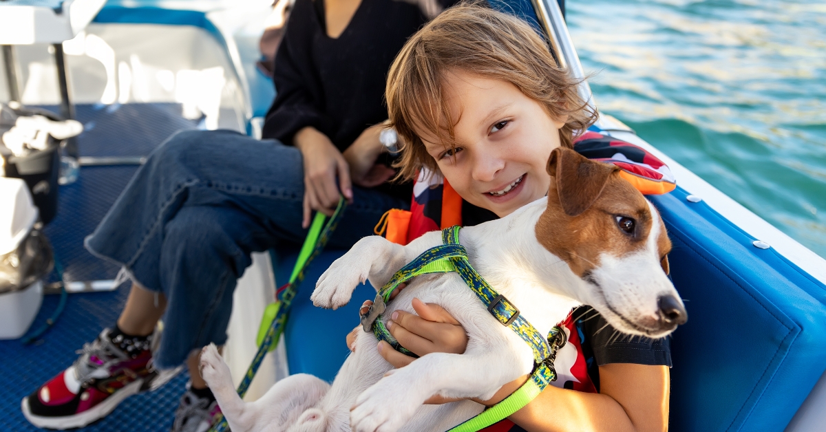 travel sea tourism with pets