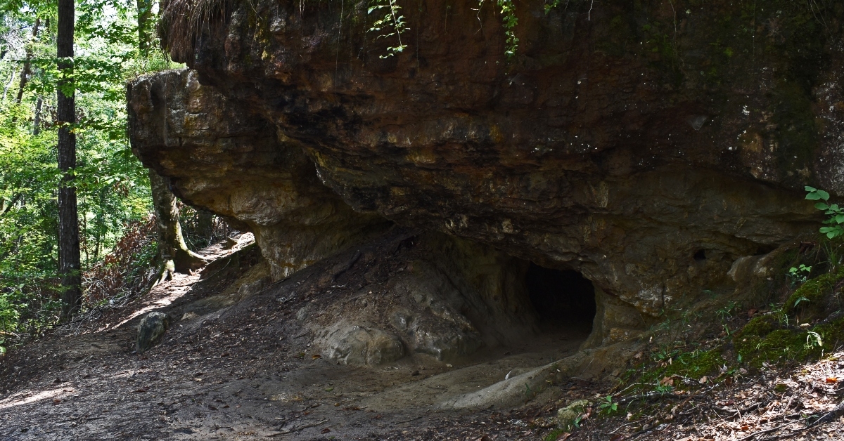 wolf rock cave native