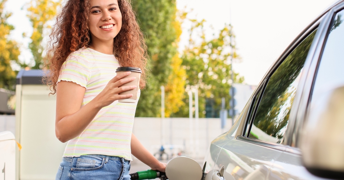 filling up car tank