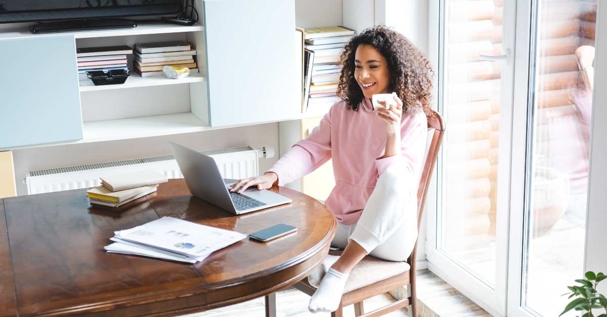 freelancer holding cup