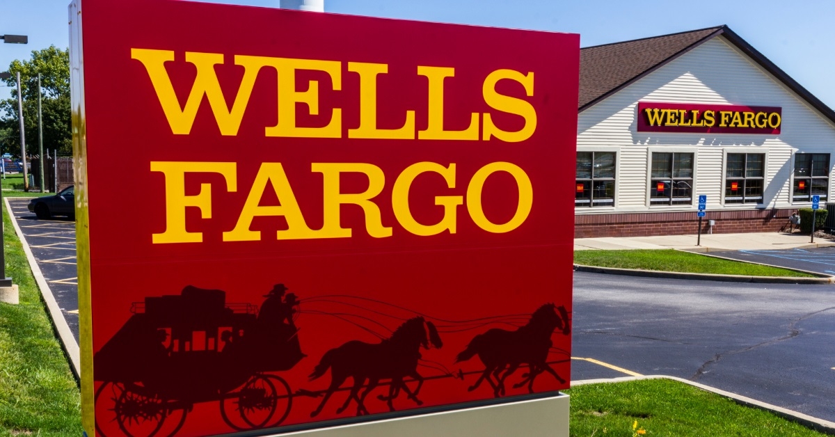 wells fargo sign outside bank building