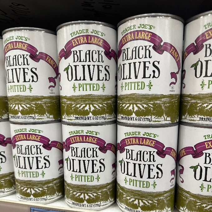 black olives can