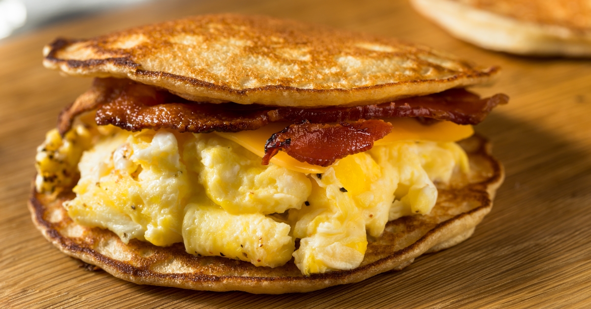 pancake breakfast egg sandwich