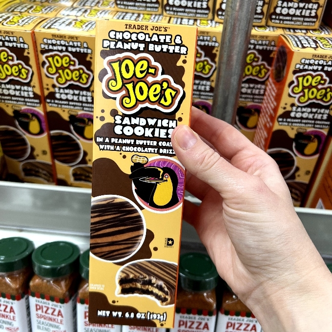trader joe's Joe-Joe’s Sandwich Cookies