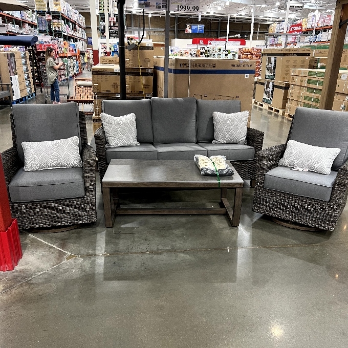 deep seating set swivel gliders