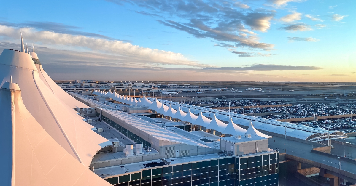 denver international airport outside view