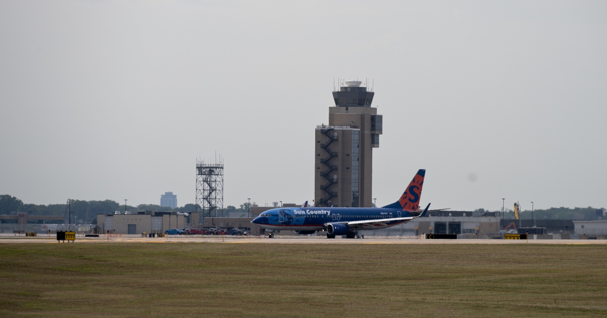 minneapolis saint paul international airport