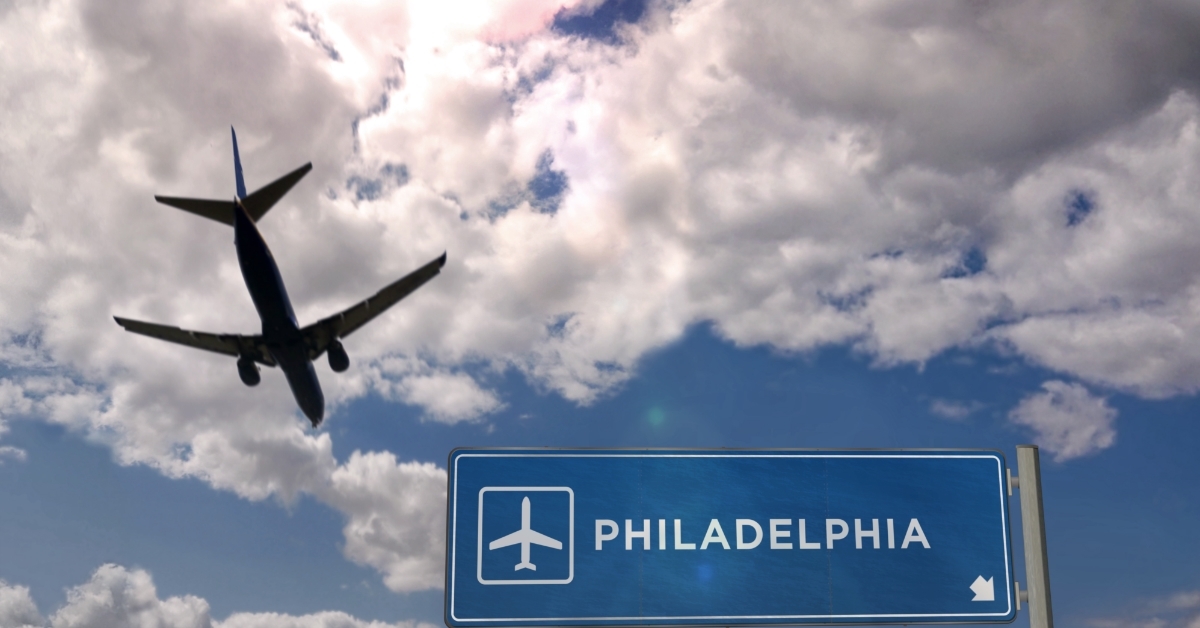 Plane landing in Philadelphia Pennsylvania