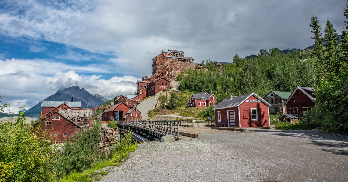 kennecott copper mining camp