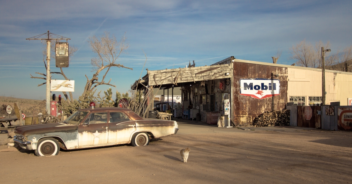 mobil gas station on route 66