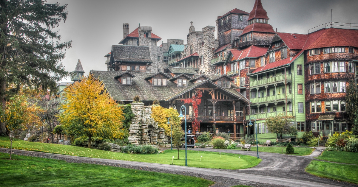 historic mohonk mountain house