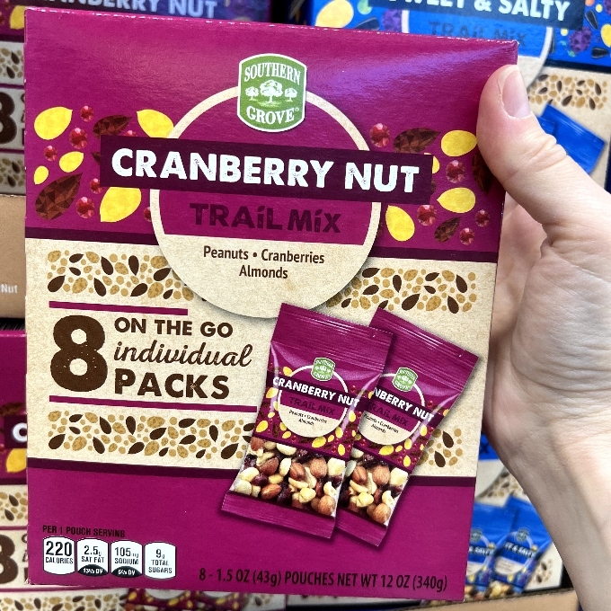 Southern Grove Cranberry Nut Trail Mix