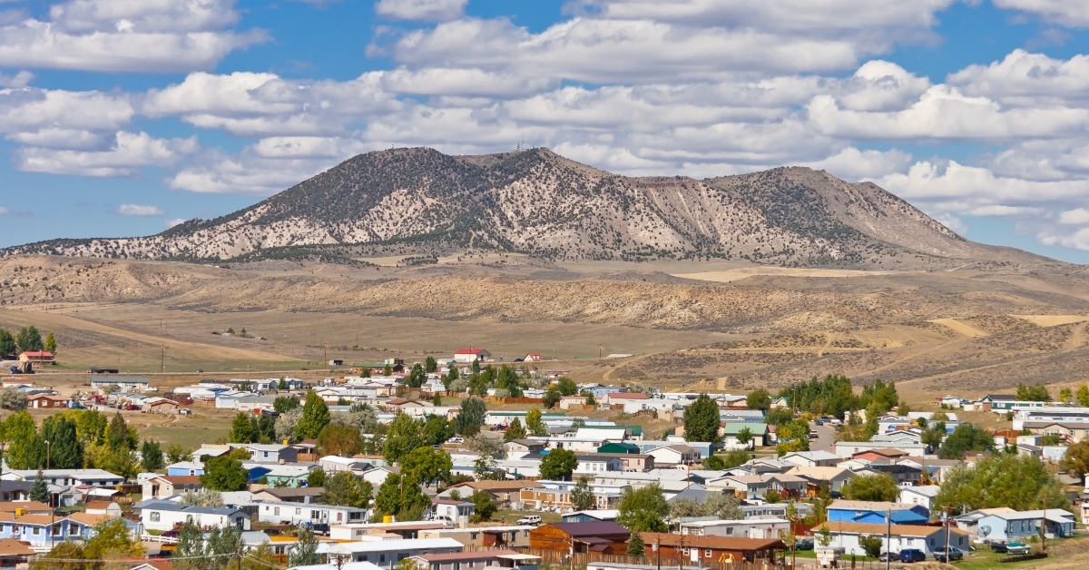 Craig Colorado town with Cedar Mountain