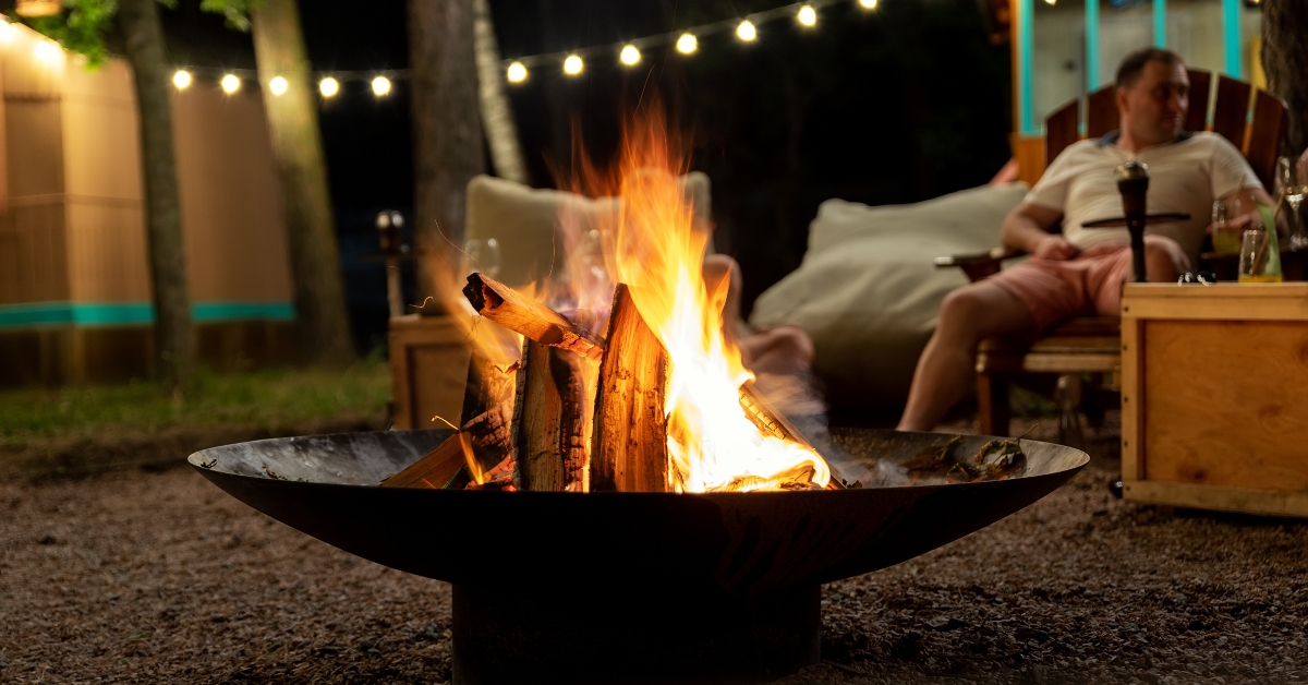 cast iron fire pit