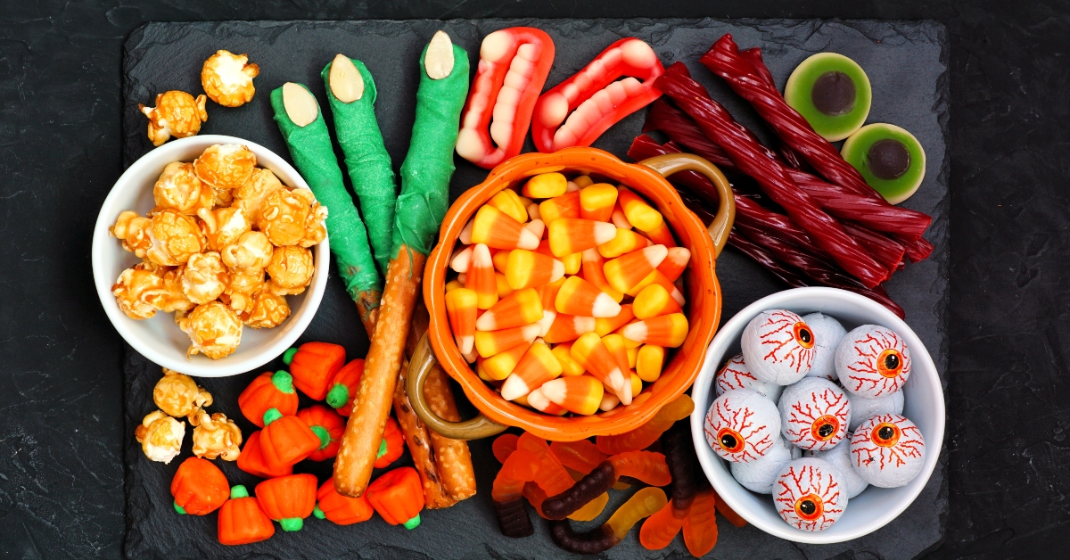 halloween candy platter