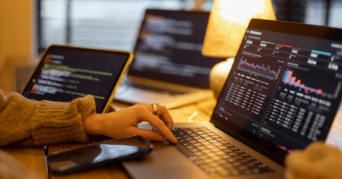 programming dashboard on laptop