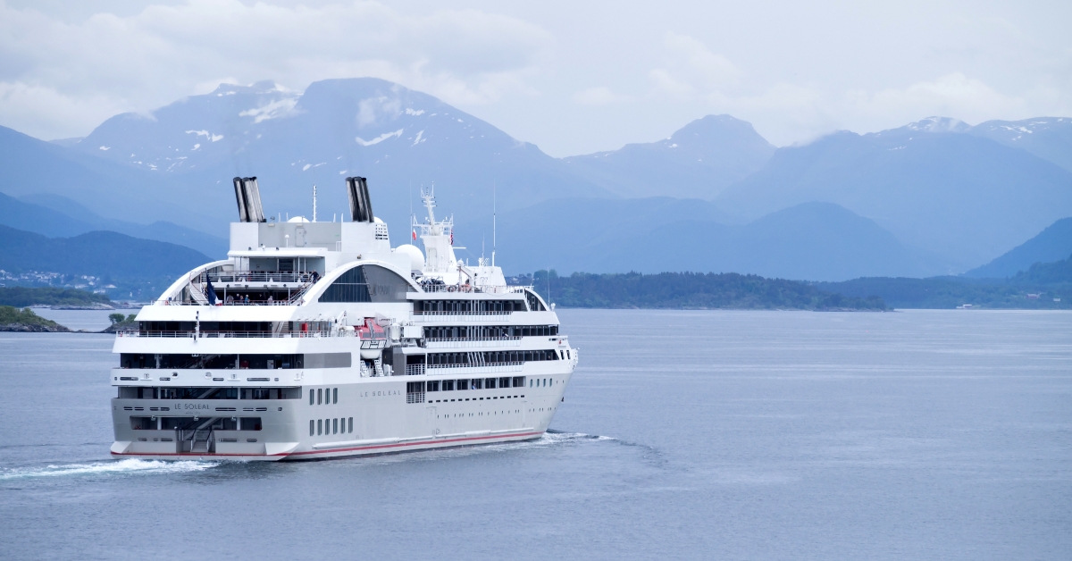 french cruise ship le soleal