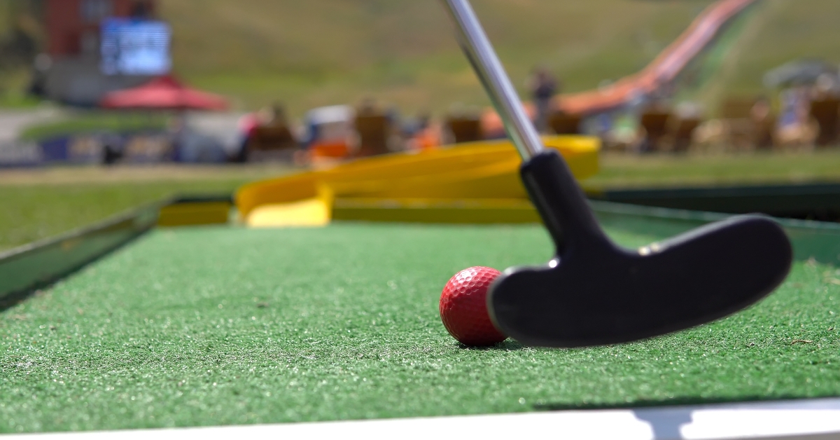 closeup of player mini golf