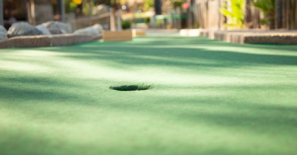 miniature golf course hole