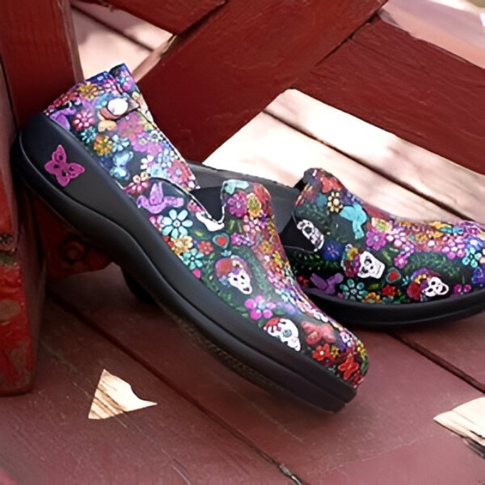 womens keli professional clog