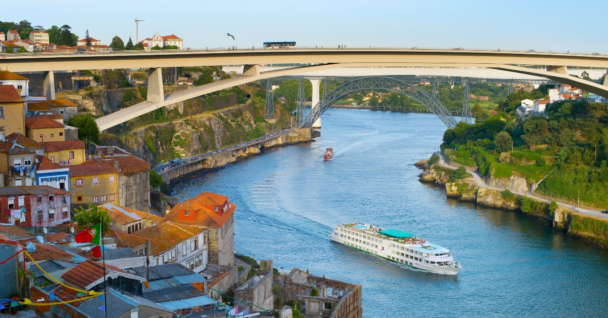 cruise ship douro river porto