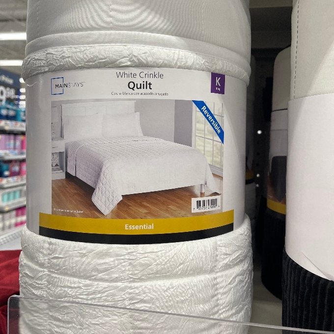 mainstays white crinkle quilt