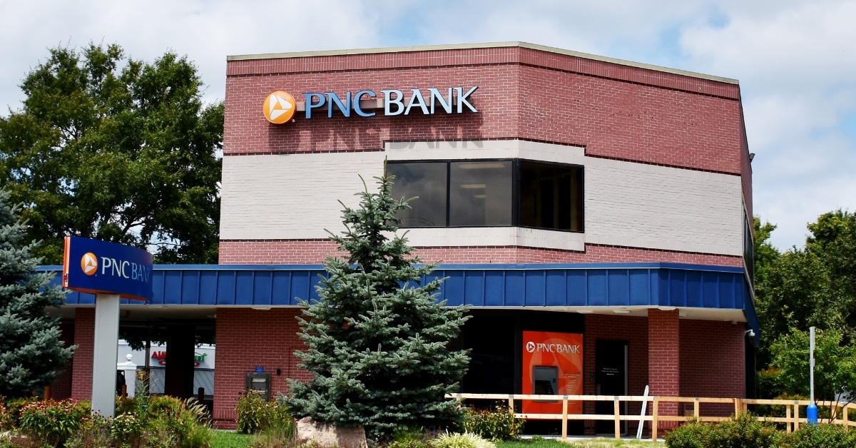 PNC Bank Centreville during day time