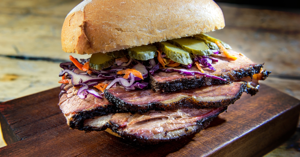 brisket sandwich with cucumber