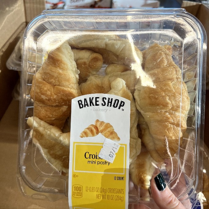 Bake Shop Mini Croissants