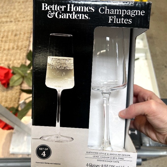 champagne flutes