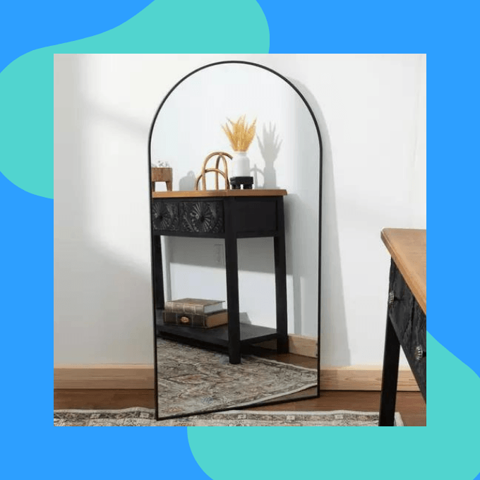 Arched mirror