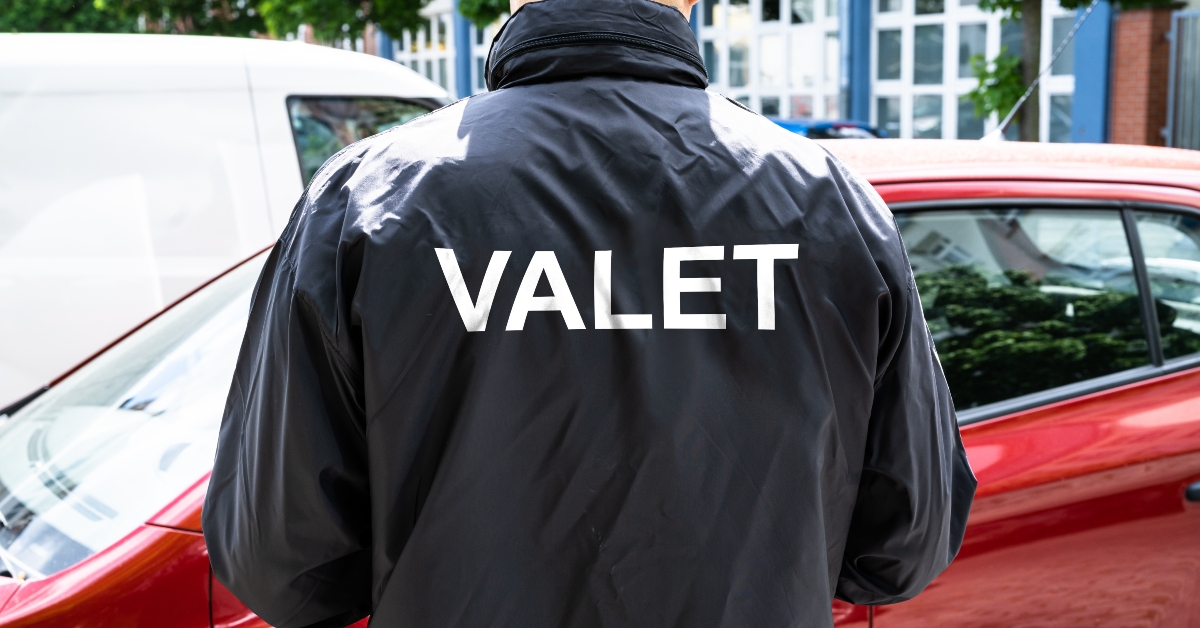 valet parking service bellboy