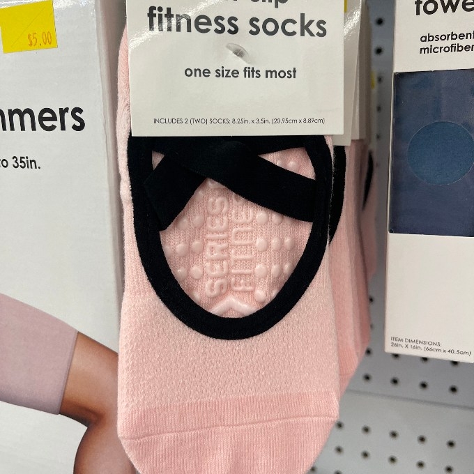 non-slip fitness socks